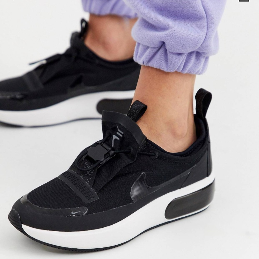 NIKE AIR MAX DIA WINTER - BLACK Women’s size 6